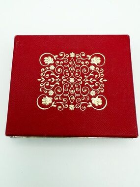 1960s Vintage Revlon Powder Compact love pat rachel diamond gold tone pattern